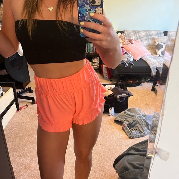 Free people movement flowy shorts - Picture 2 of 3